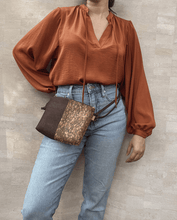 Load image into Gallery viewer, Palma Crossbody - Café & Gemstone