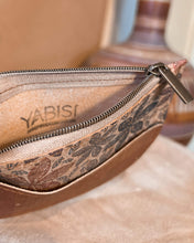 Load image into Gallery viewer, Bo Zip Wallet - Jazmín Print & Batata