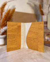 Load image into Gallery viewer, Turey Passport Wallet - Mangó & Limón