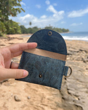 Load image into Gallery viewer, Karaya Snap Wallet 2.0 - Ocean