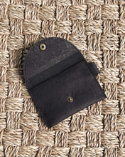 Load image into Gallery viewer, Karaya Snap Wallet 2.0 - Midnight