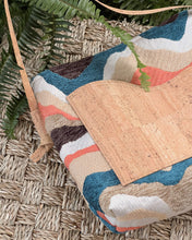 Load image into Gallery viewer, Montañita Crossbody - Natural & Winikunka