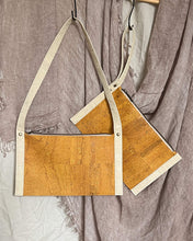 Load image into Gallery viewer, Tanama Wristlet - Mangó & Limón