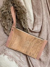 Load image into Gallery viewer, Tanama Wristlet - Natural & Guava