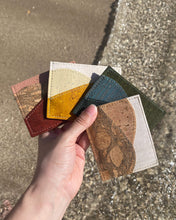 Load image into Gallery viewer, Yunque Card Wallet - Amapola