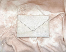 Load image into Gallery viewer, Yaya Loop Wallet - Natural