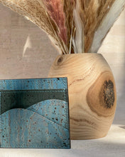 Load image into Gallery viewer, Isla Bifold Wallet - Mar Caribe