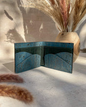 Load image into Gallery viewer, Isla Bifold Wallet - Mar Caribe