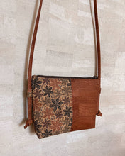 Load image into Gallery viewer, Palma Crossbody - Jazmín Print &amp; Batata
