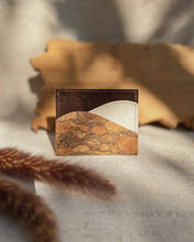 Load image into Gallery viewer, Yunque Card Wallet - Tiramisú
